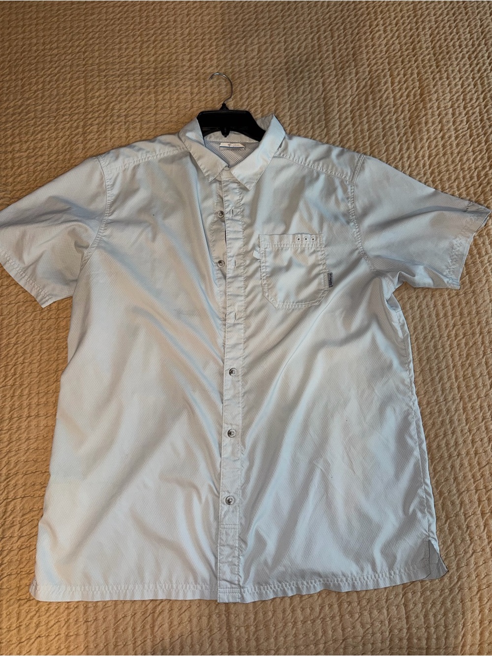 Columbia Light Blue Short-Sleeve Button-Down Shirt